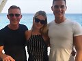 Claire Holt con su familia en Francia. / June 2017