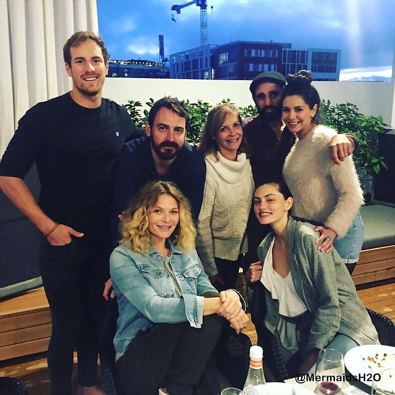 Phoebe Tonkin en la mini serie Safe Harbour (2017)