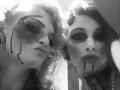 Cariba Heine &amp; Jordan Loukas - Fiesta de Halloween
