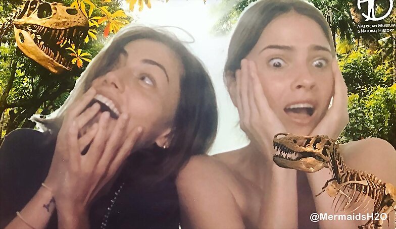 Phoebe Tonkin & Shelley Hennig | August 2017