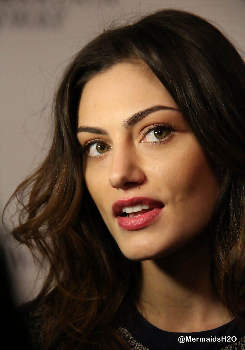 Phoebe Tonkin-Mercedes-Benz Fashion Week Fall 2014