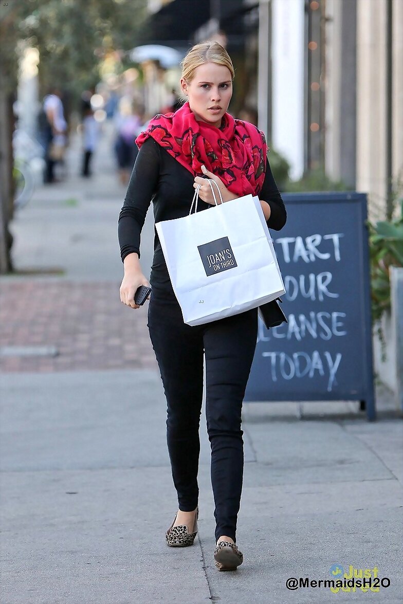 Claire Holt Grabbing Lunch at 'Joan’s,Feb 12, 2014