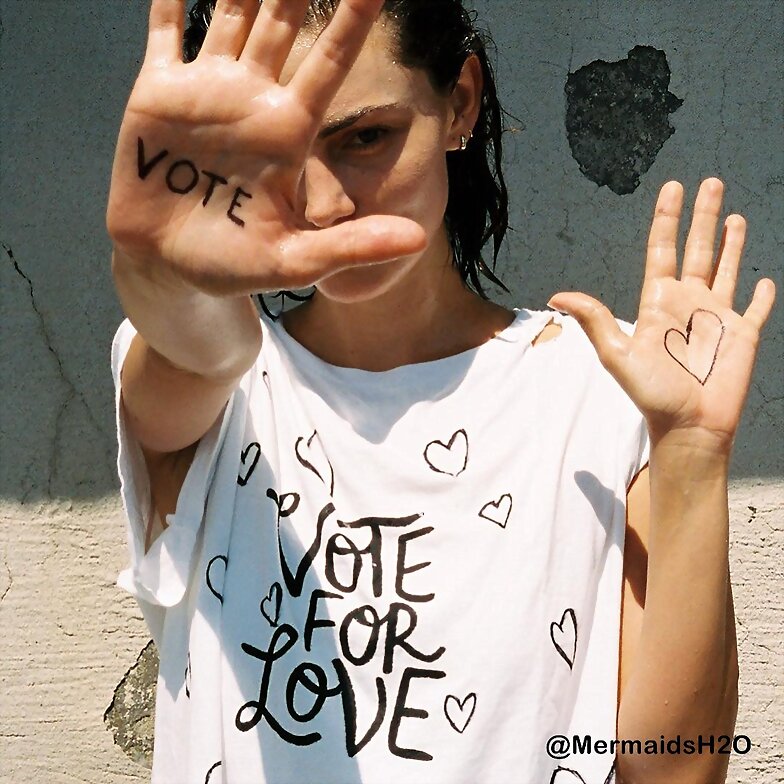 Phoebe Tonkin apoyando Marriage Equality en Aus