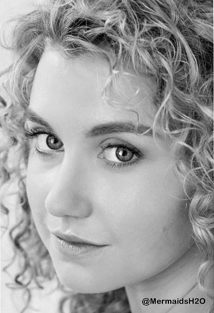 Isabel Durant (Ondina) Mako Mermaids