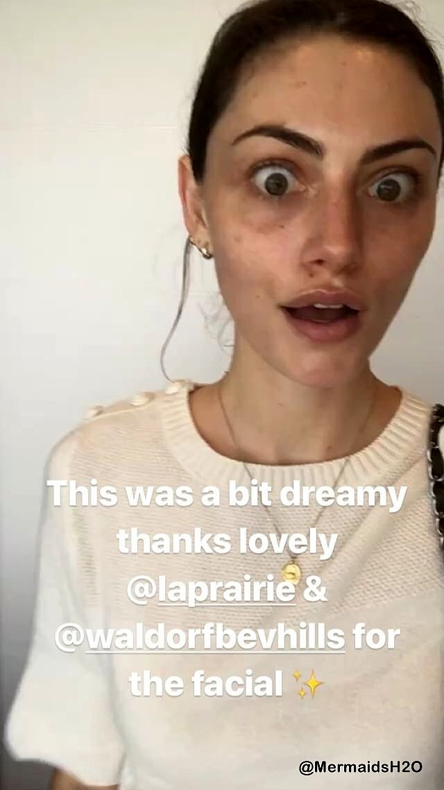 Phoebe Tonkin - Instagram Story November 2017
