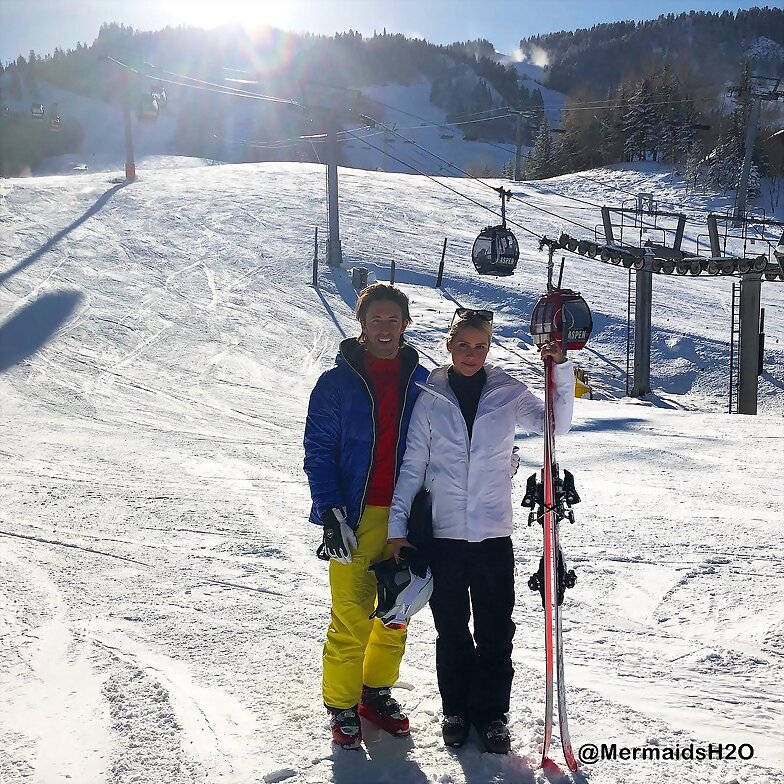 Claire Holt y su prometido Andrew Joblon | Dec2017