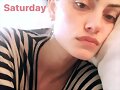 Phoebe Tonkin en un sabado