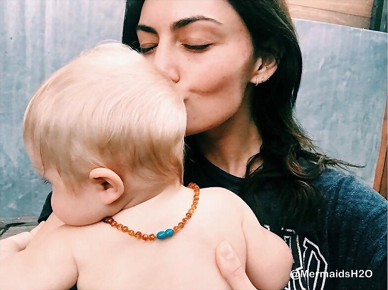 Phoebe Tonkin y el hijo de Teresa Palmer