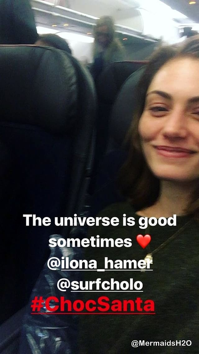 Phoebe Tonkin - Instagram Story Diciembre 2017