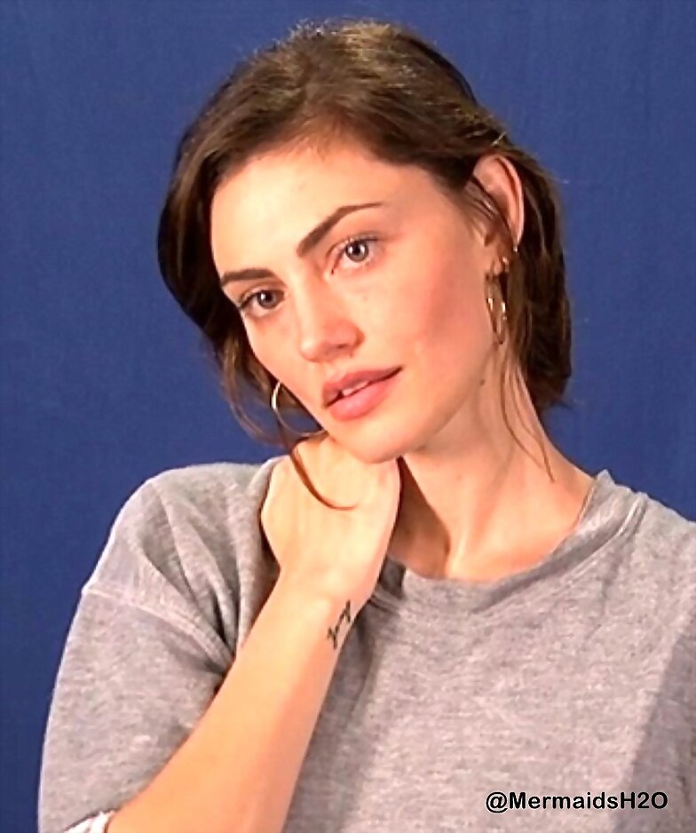 Phoebe Tonkin