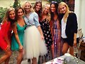 Claire Holt en el Bridal Shower de Candice Accola
