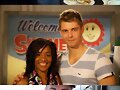 Luke Mitchell con sus fans!