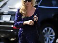 Claire Holt sale del salon Drybar en LA, 2014