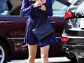 Claire Holt sale del salon Drybar en LA, 2014