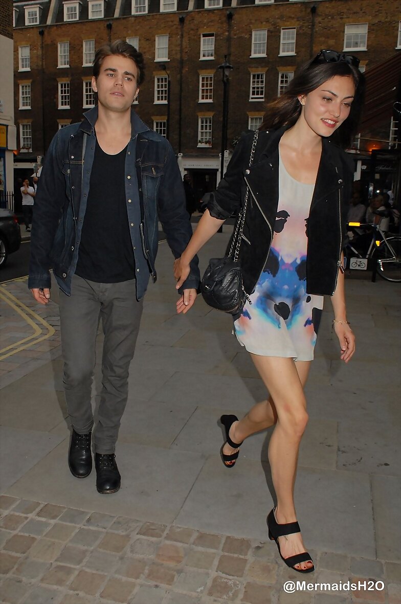 Phoebe Tonkin & Paul Wesley en Londres, July 2014