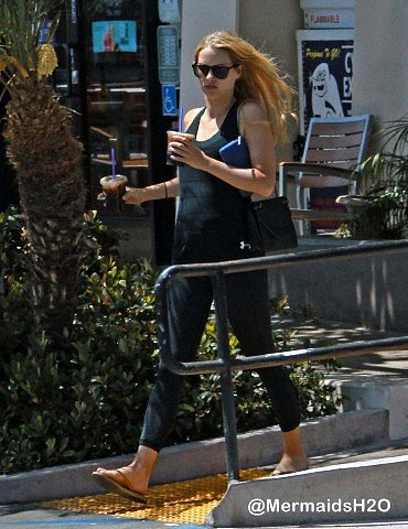 Claire Holt en Los Angeles (May 10, 2014)