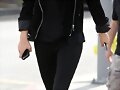 Phoebe Tonkin en Los Angeles (Dec 17, 2014)