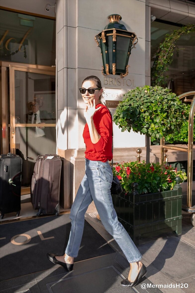 Phoebe Tonkin en Paris, Francia (May 2018)