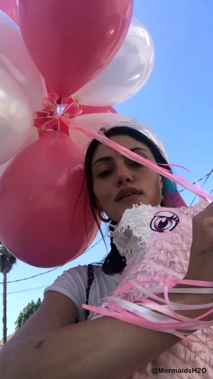 Phoebe Tonkin - Instagram Story May 2018