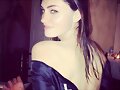 Phoebe Tonkin en la boda de Candice Accola 2014