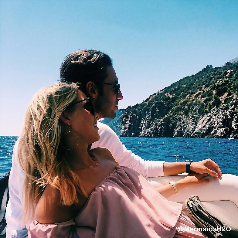 Claire Holt y su prometido Andrew Joblon