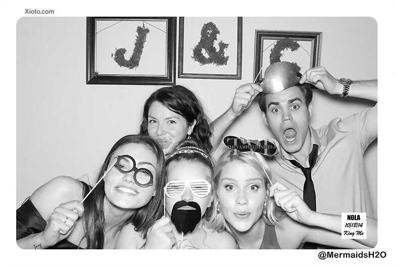 Claire & Phoebe - photobooth boda de Candice 2014