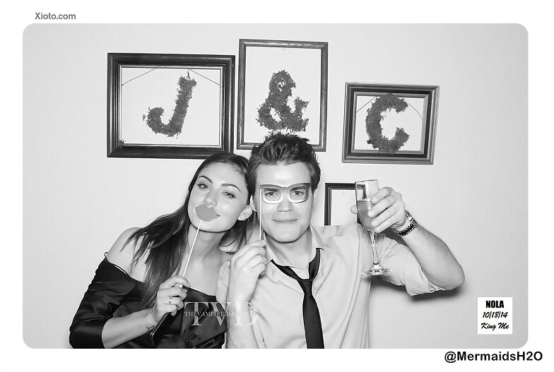 Phoebe Tonkin - photobooth boda de Candice 2014