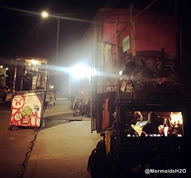 Phoebe Tonkin en el cortometraje Night Stalkers