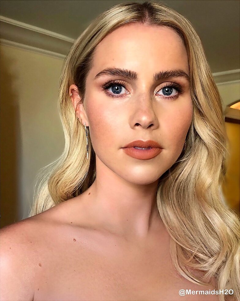 Claire Holt en su boda | Aug 18, 2018