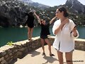 Phoebe Tonkin en Mallorca, Espa&ntilde;a (Julio 2018)