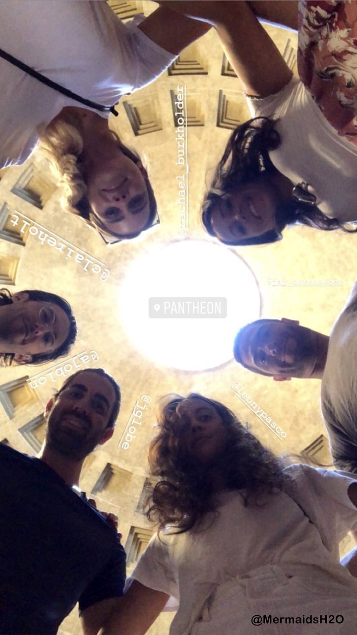 Claire Holt en Roma, Italia | July 2018