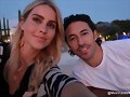 Claire Holt y Andrew Joblon luna de miel, Aug 2018