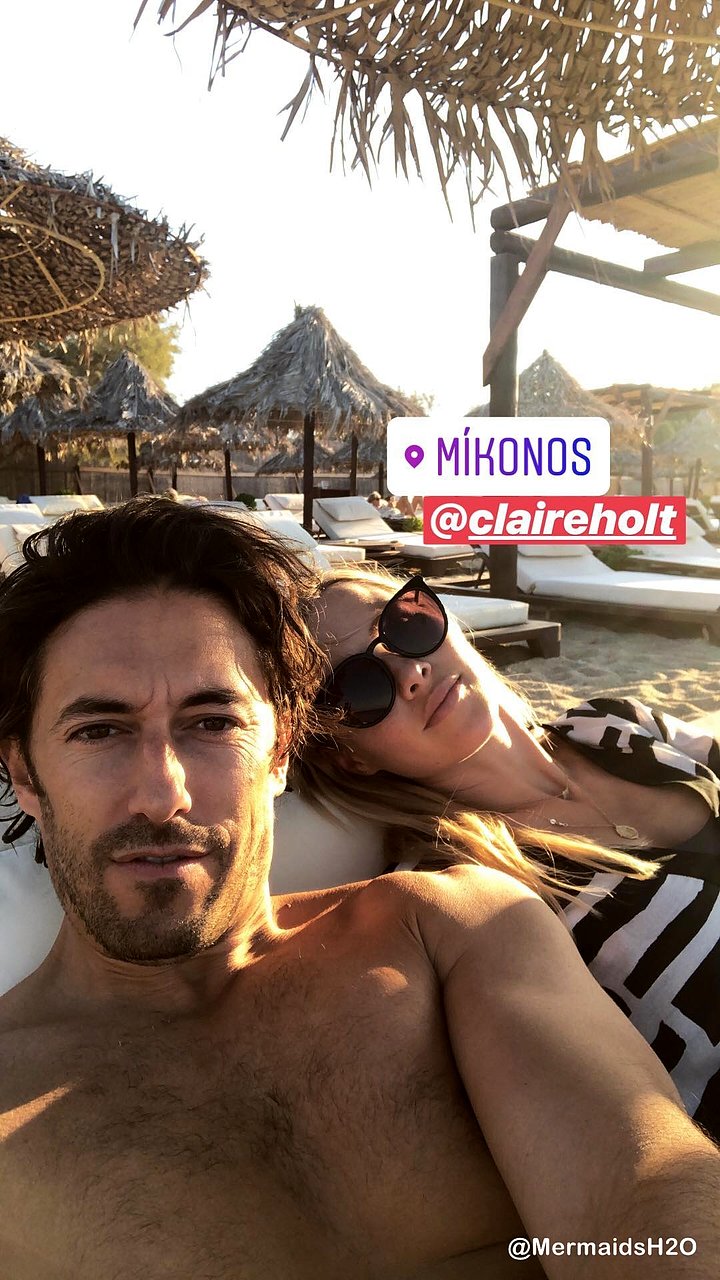Claire Holt de vacaciones en Mykonos | Sept 2018