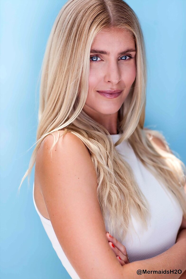 Amy Ruffle photoshoot por Chris Peterson