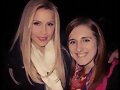 Claire haci&eacute;ndose fotos con sus fans