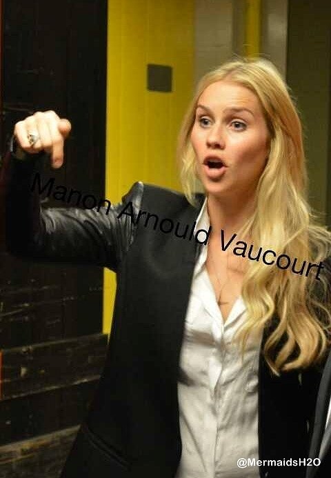 Claire Holt en Bite Me I’m Famous 2 | Paris 2014