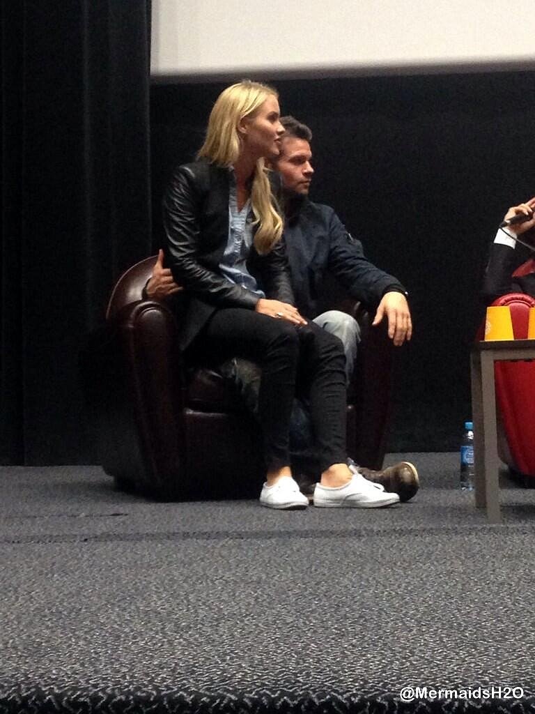 Claire Holt en Bite Me I’m Famous 2 | Paris 2014
