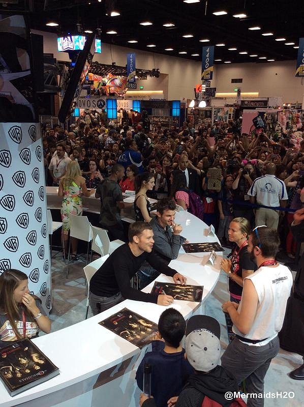 Phoebe Tonkin - 'The Originals' Comic Con 2014
