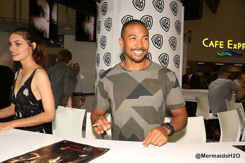 Phoebe Tonkin - 'The Originals' Comic Con 2014