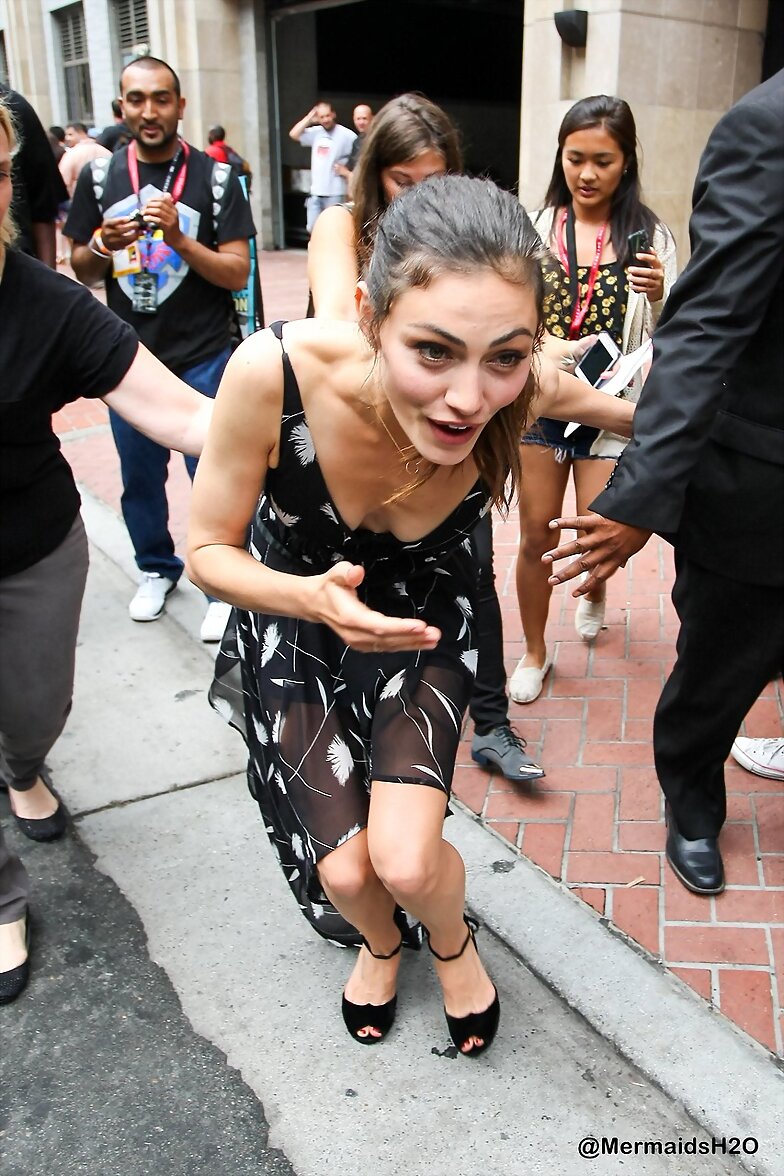 Phoebe Tonkin - 'The Originals' Comic Con 2014