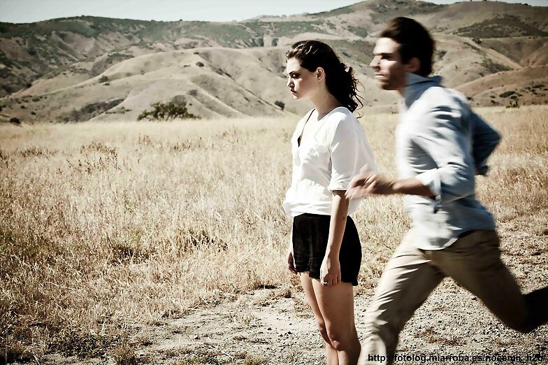 Phoebe Tonkin - Miles Fisher 'Don't Let Go' (2012)