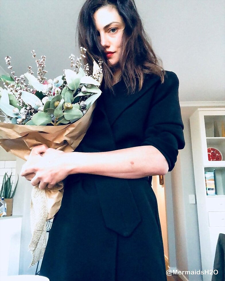 Phoebe Tonkin | Arabella Blazer Dress