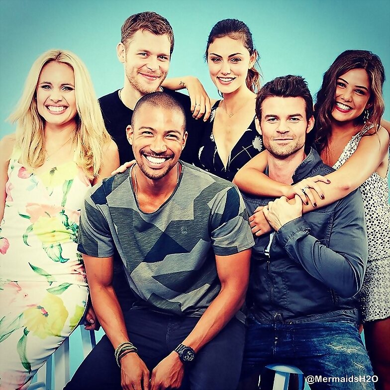 Phoebe Tonkin - 'The Originals' Comic Con 2014
