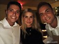 Claire Holt con amigos | Dec 2018
