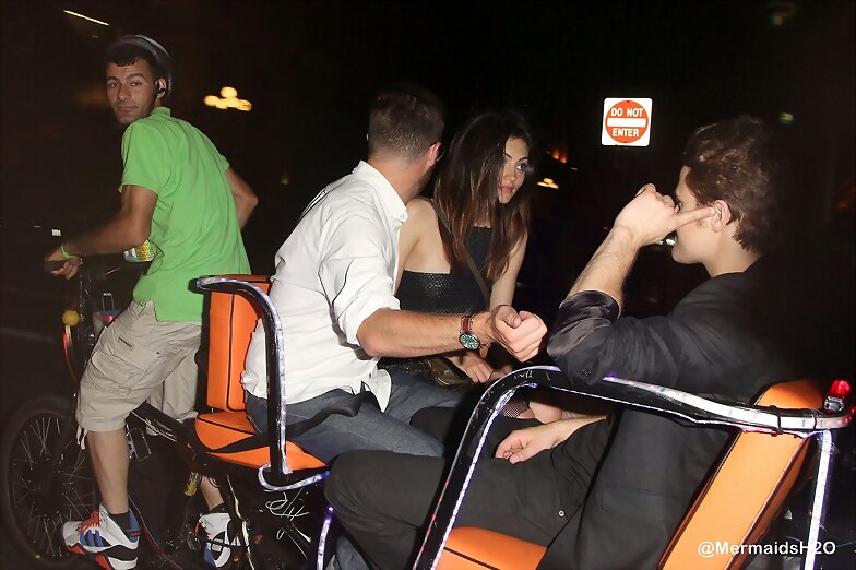 Phoebe Tonkin - EW's Annual Comic Con party 2014