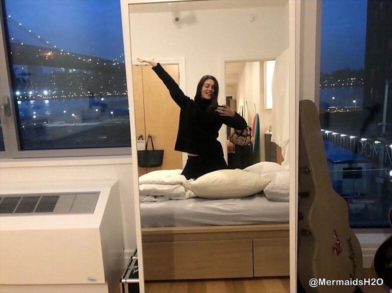 Phoebe Tonkin - Instagram Story Jan 2019