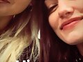 Phoebe Tonkin y su hermana Abby Tonkin | Jan 2019