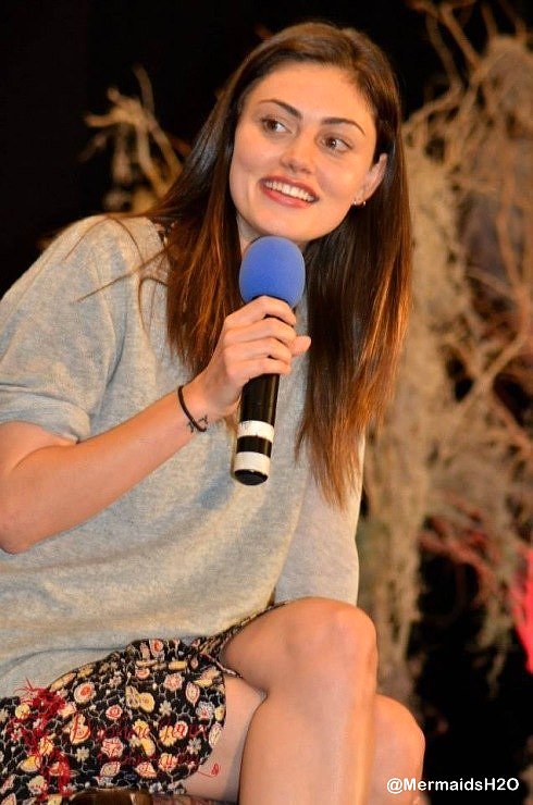 Phoebe Tonkin TVD Dallas convention, Aug 2014