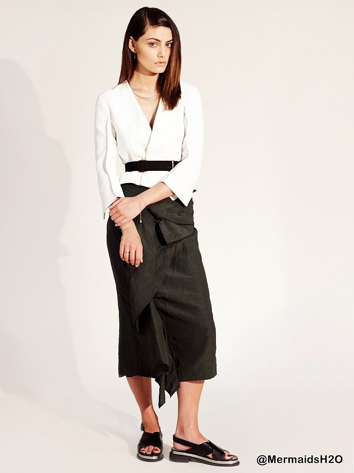 Phoebe Tonkin photoshoot Who What Wear 2014