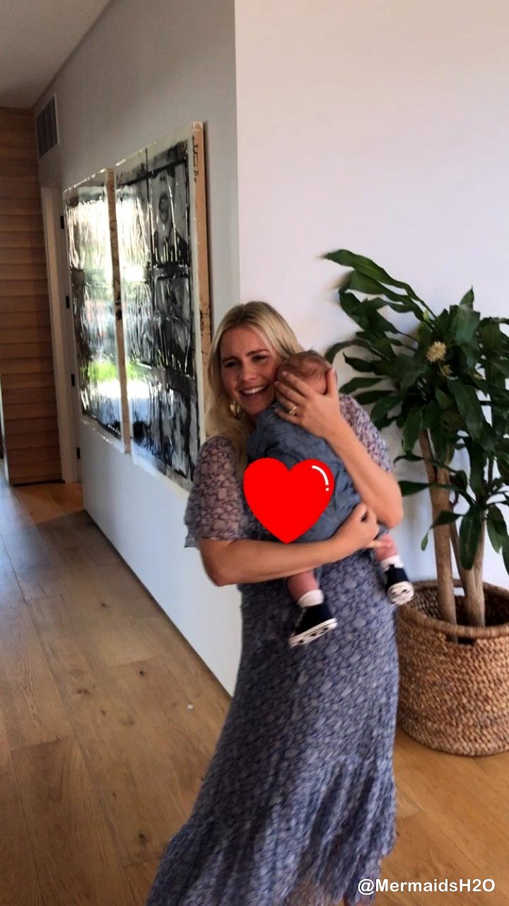 Claire Holt celebrando su baby shower | Feb 2019
